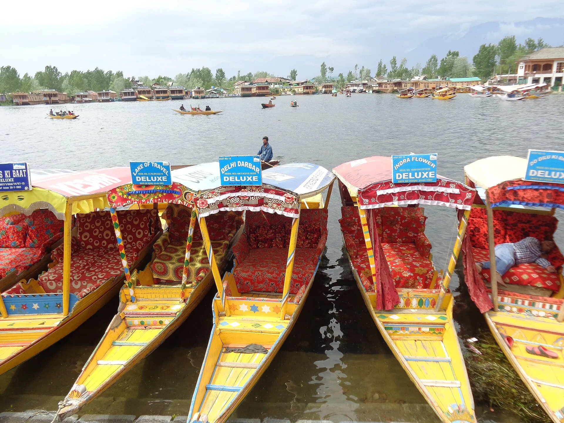 Kashmir — travel destination
